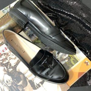 Via Spiga Women's Shoes Loafer Tassle Black Smooth Leather Dark Academia Size 8